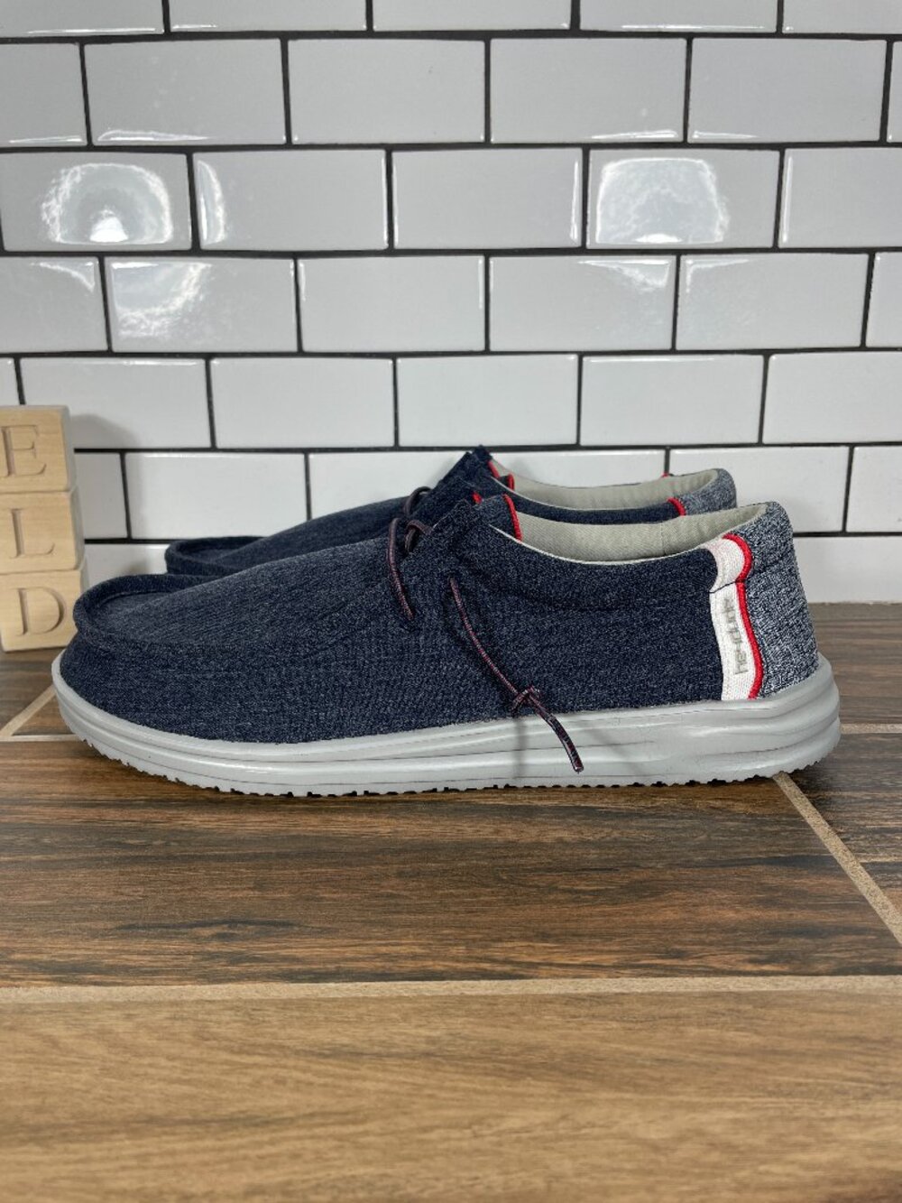 Hey Dude Wally Free Shoes Mens Size 11 Artic Blue Moc Toe Casual Slip On